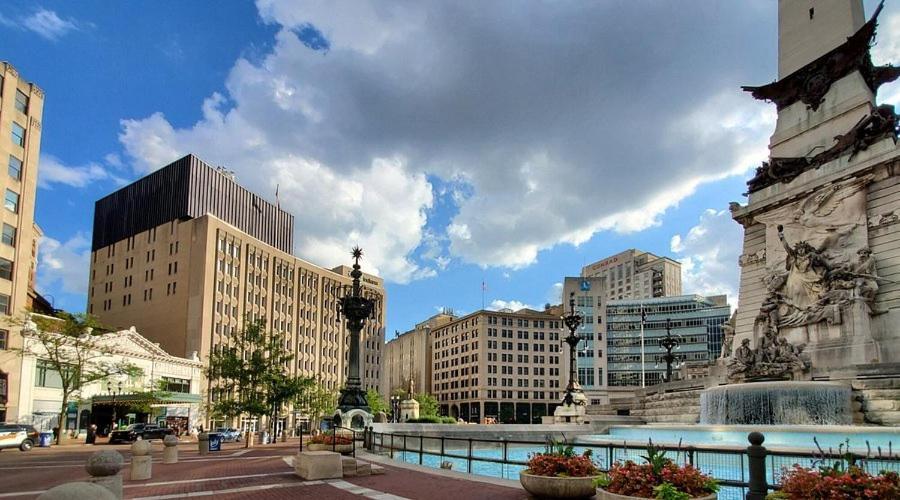 Free Parking! Downtown King Suite Lucas Oil- Conv Center Skywalk#1 Ινδιανάπολη Εξωτερικό φωτογραφία